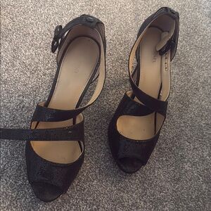 Elegant Black Strappy Women's Heels